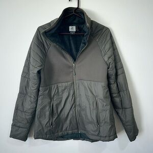 Olive green light weight/thin puffer jacket